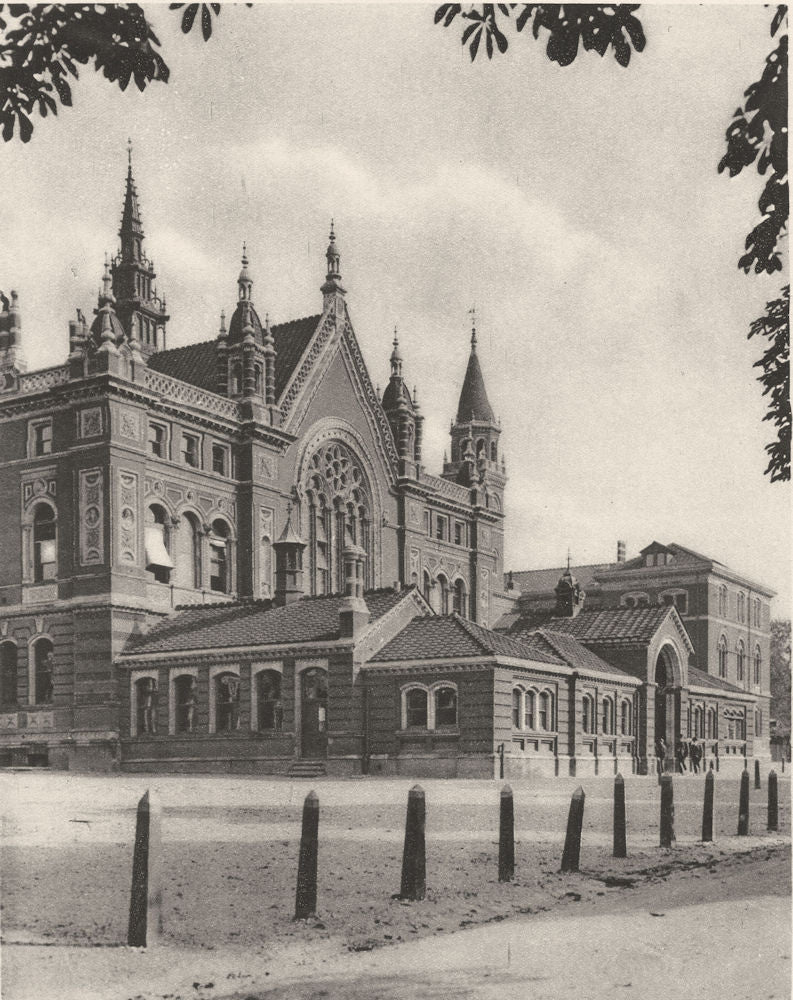 LONDON. The middle block and senior school at Dulwich college 1926 old print